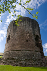 The round keep of Skenfrith Castle Image of Skenfrith Castle