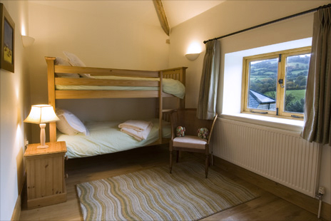 Image of the twin bedroom