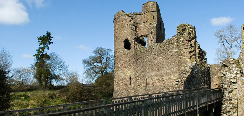 Trevyr Barn, Grosmont Castle